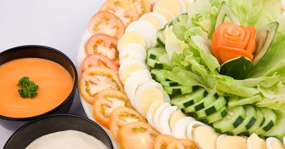 header-banner-vegetable-salad - Tramway Buffet